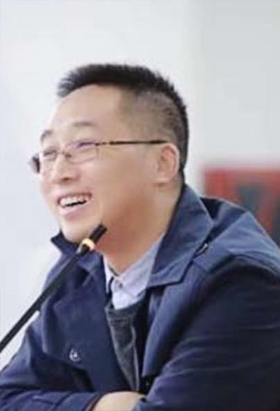 黄国霖